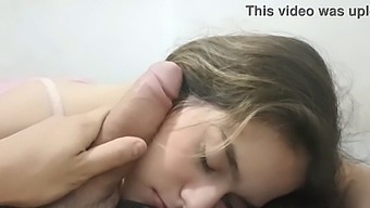 I Seduce And Have Intense Sex With My Stepsister In Homemade Video